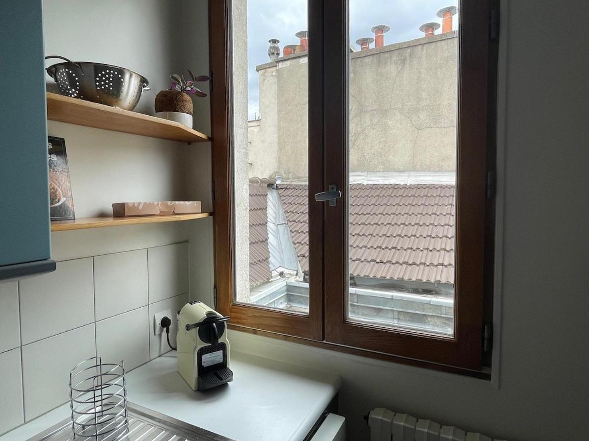 Le Marais Vue Et Metro Ligne 1, 11 Et Rer A, B Appartement Parijs