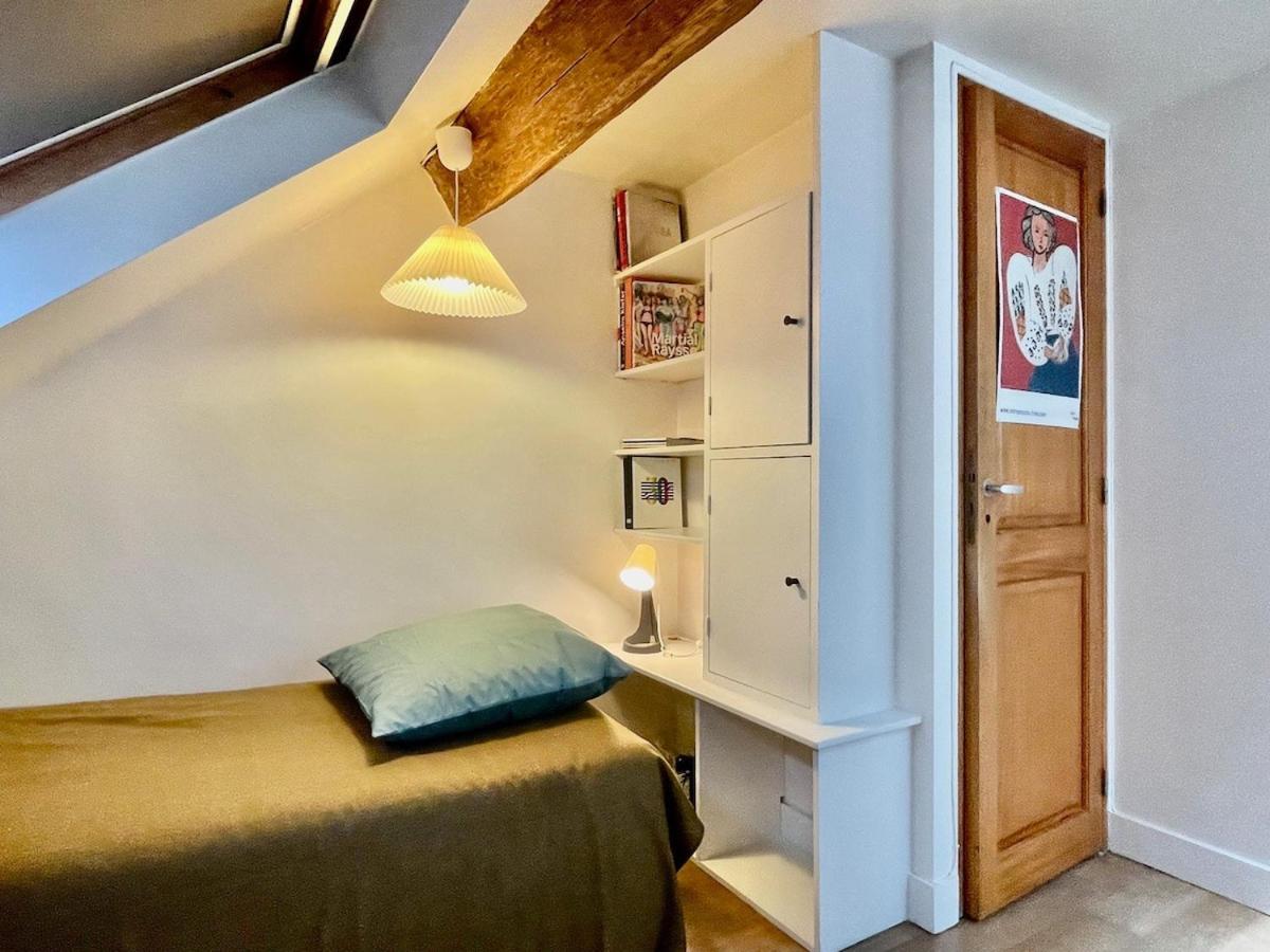 Appartement Le Marais Vue Et Metro Ligne 1, 11 Et Rer A, B